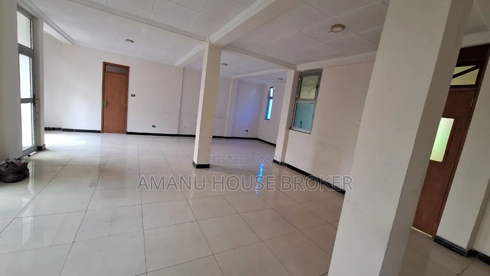 አስቸኳይ የሚከራይ ቢሮ አአ ወሎ ሰፈር