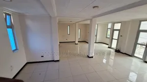 አስቸኳይ የሚከራይ ቢሮ አአ ወሎ ሰፈር