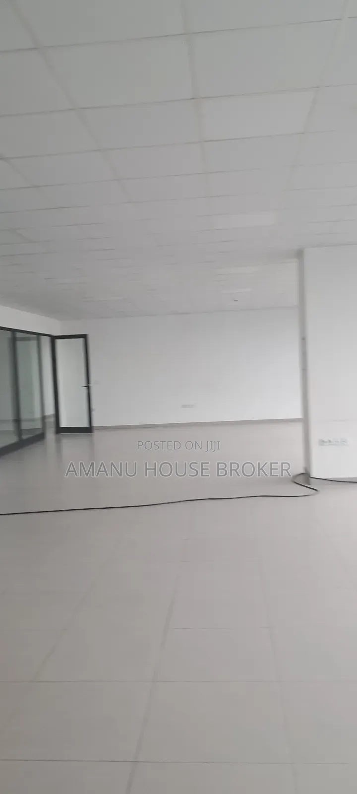 አስቸኳይ የሚከራይ ቢሮ አአ ወሎ ሰፈር