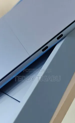 New Microsoft Surface Pro 11th Edition, a Copilot+ PC 16GB SSD 512GB