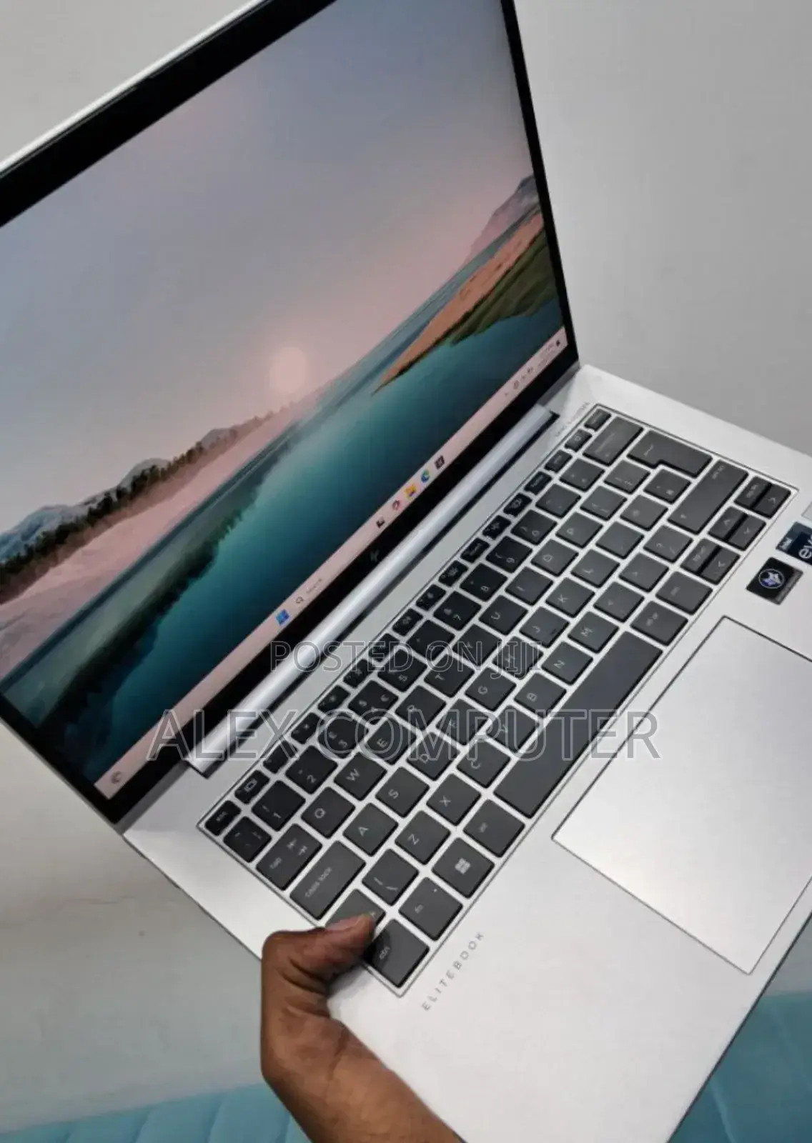 New Laptop HP EliteBook 840 G7 16GB Intel Core I7 SSD 512GB