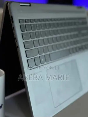 Photo - New Laptop Lenovo Yoga 7i 16GB Intel Core I7 SSD 1T