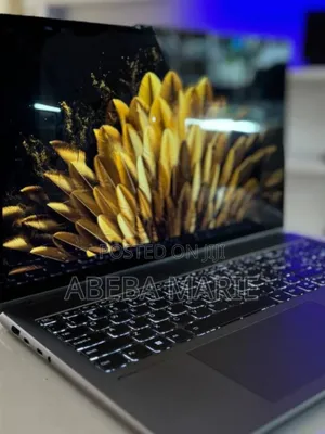 New Laptop Lenovo Yoga 7i 16GB Intel Core I7 SSD 1T