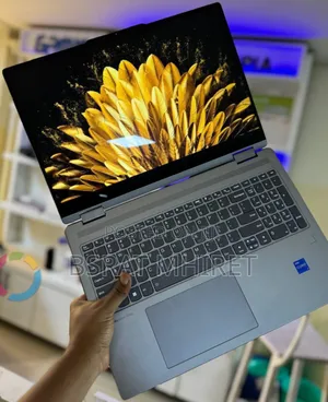 New Laptop Lenovo Yoga 710 16GB Intel Core I7 SSD 1T