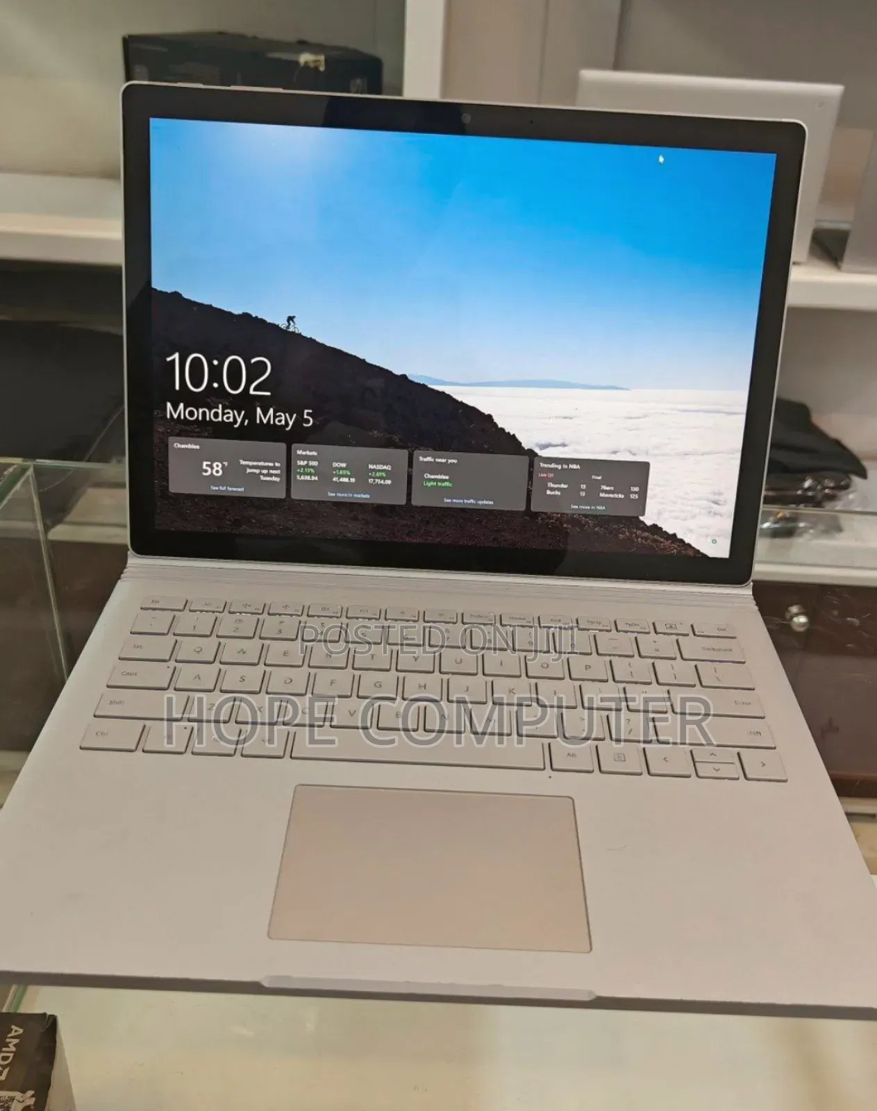 New Laptop Microsoft Surface Book 3 16GB Intel Core I7 SSD 256GB