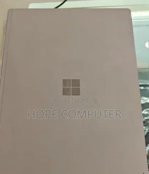 New Laptop Microsoft Surface Book 3 16GB Intel Core I7 SSD 256GB