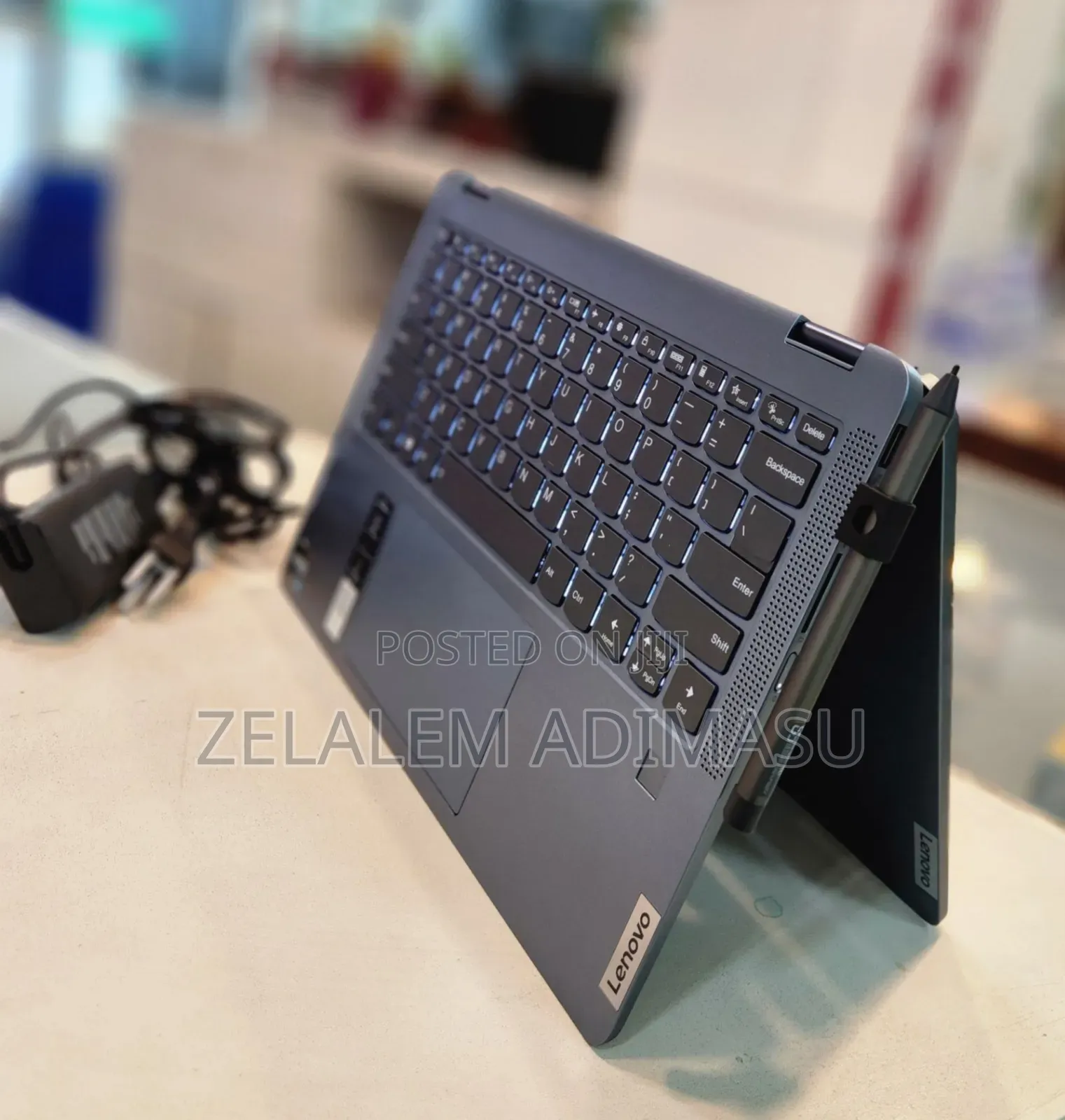 New Laptop Lenovo Yoga 7i 16GB Intel Core I7 SSD 1T