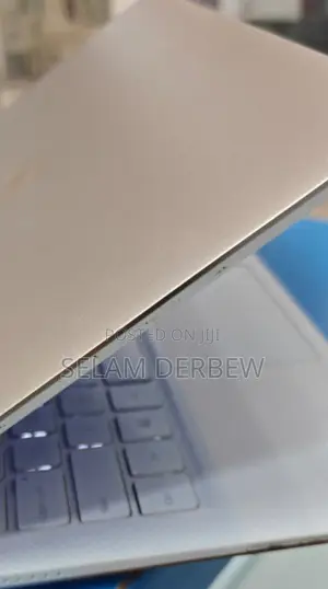 New Laptop Dell XPS 13 8GB Intel Core I7 SSD 512GB