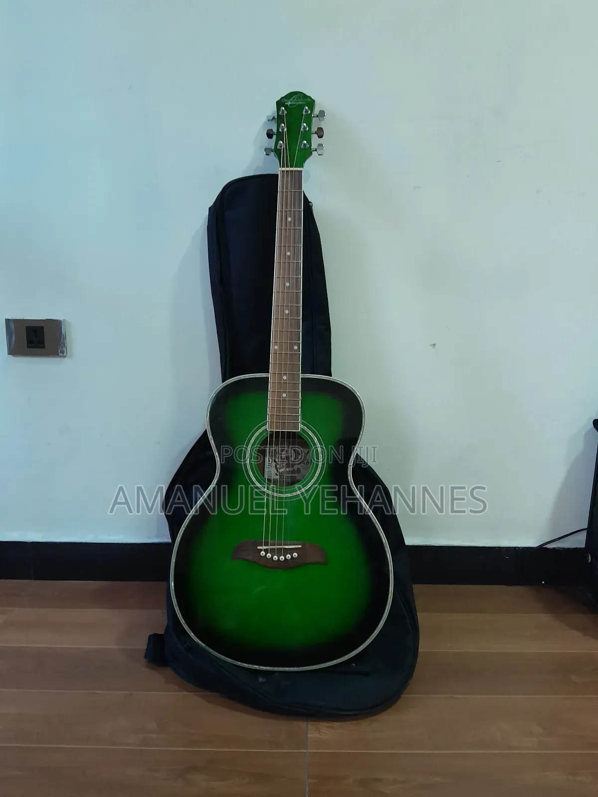 Washburn Acoustic Guitar