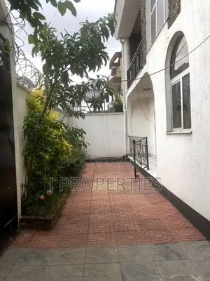 Photo - Furnished 6bdrm Villa in Kirkos for rent