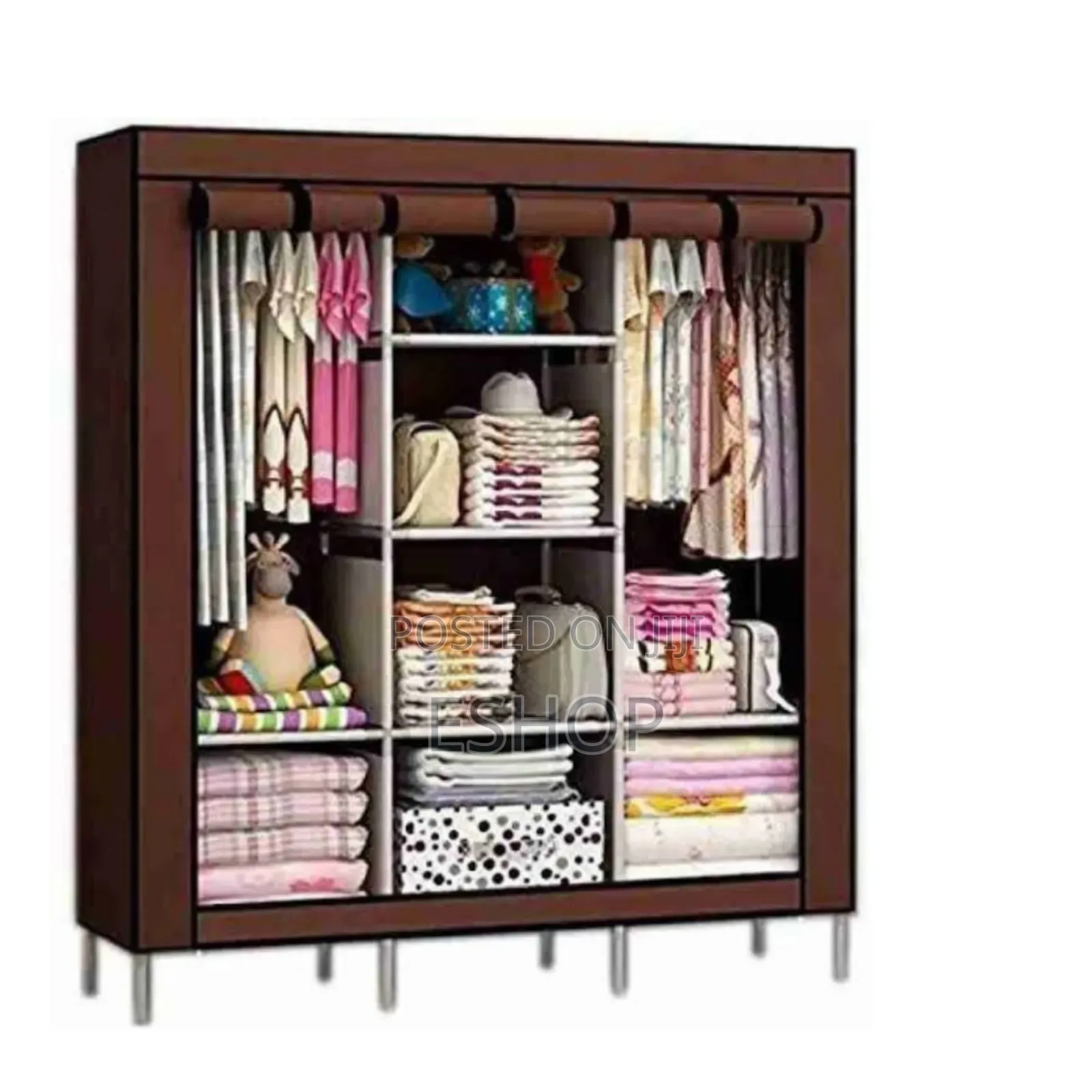 **No-Space Waster – Fits in Tight Corners**