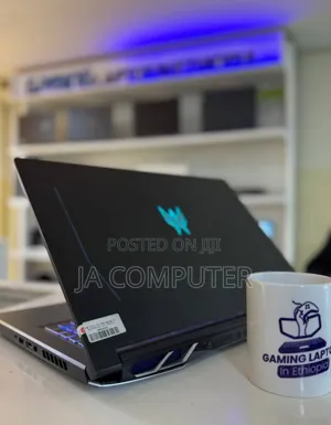 New Laptop Acer Predator Helios 300 16GB Intel Core I9 SSD 512GB