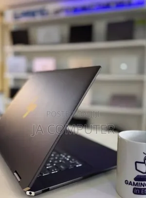 New Laptop HP Spectre 32GB Intel Core Ultra 7 SSD 1T