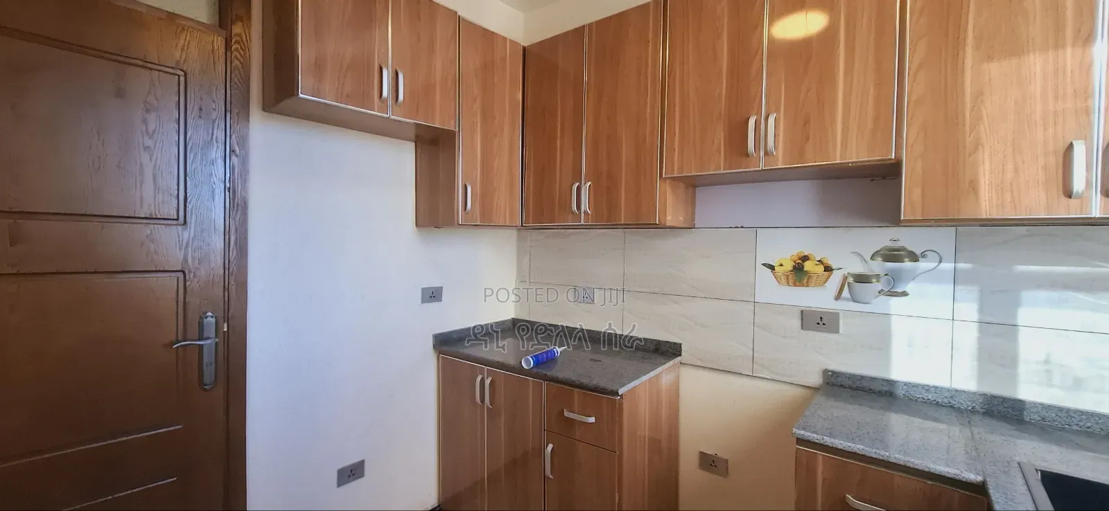 Furnished 2bdrm Condo in አዲስ አበባ, Bole for sale