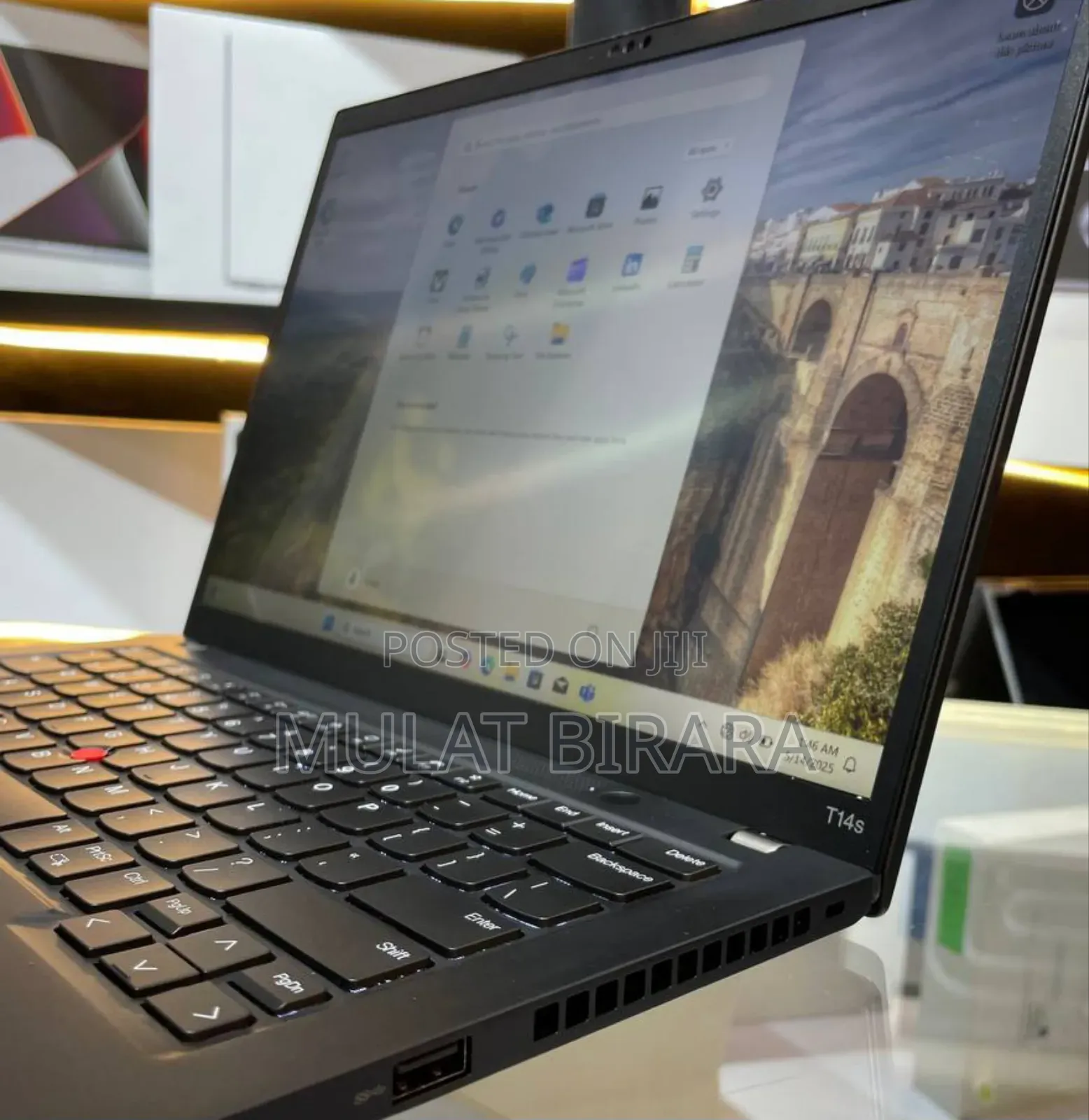 New Laptop Lenovo ThinkPad T14 32GB Intel Core I7 SSD 1T