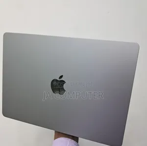 New Laptop Apple MacBook Air 2022 M2 8GB Intel Core I5 SSD 256GB