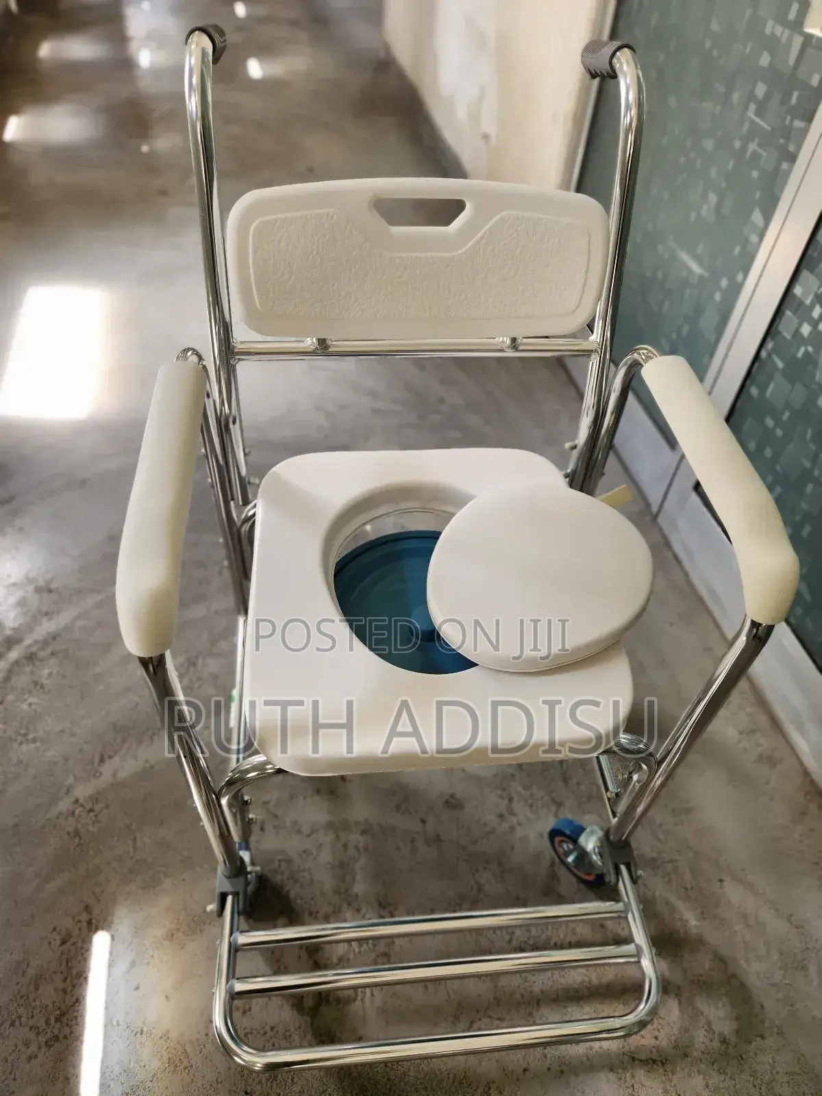 Commode Mini Wheel Chair