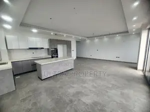 5bdrm Apartment in Bole for rent