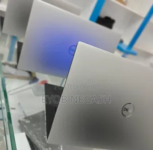 Photo - New Laptop Dell XPS 15 16GB Intel Core I7 SSD 512GB