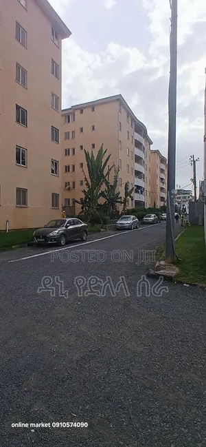 Furnished 2bdrm Apartment in አዲስ አበባ, Bole for sale