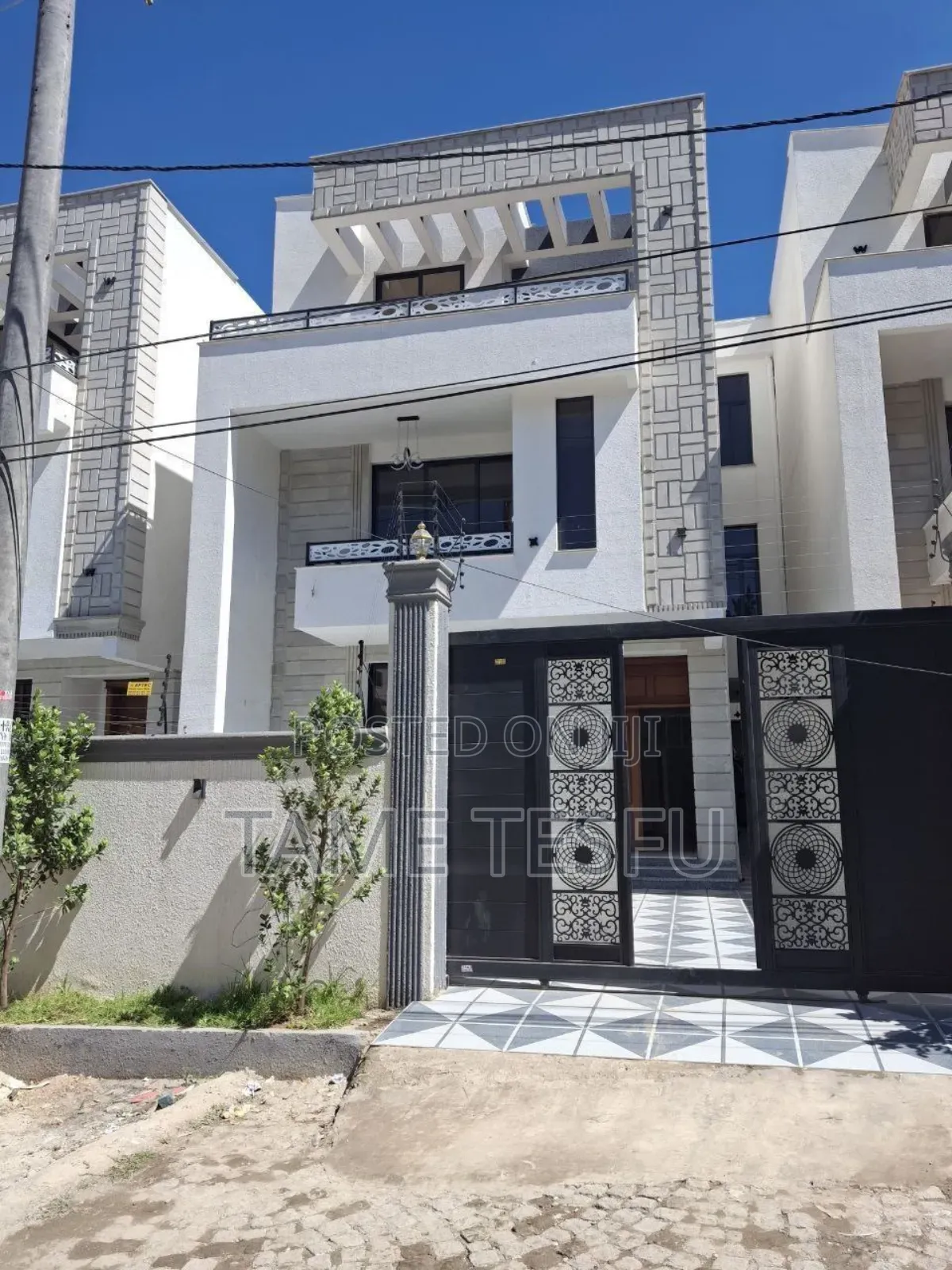 Furnished 7bdrm House in Summit, Bole for sale