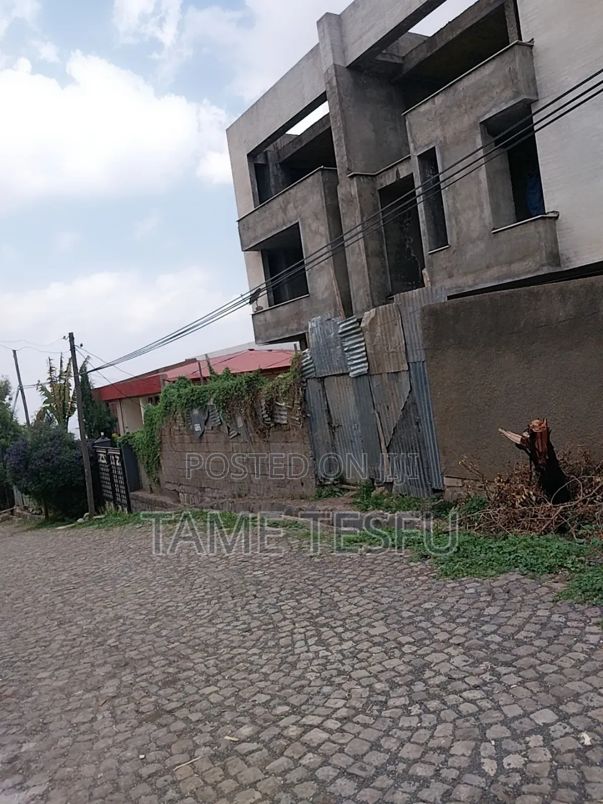 7bdrm House in 02 Kidanemihiret, Yeka for sale