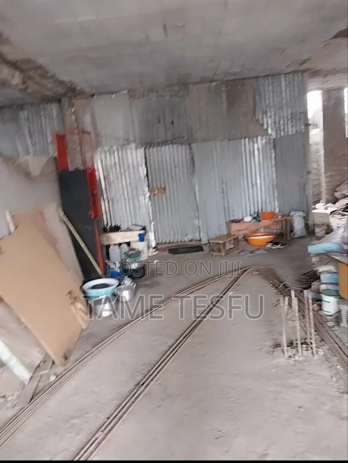 7bdrm House in 02 Kidanemihiret, Yeka for sale