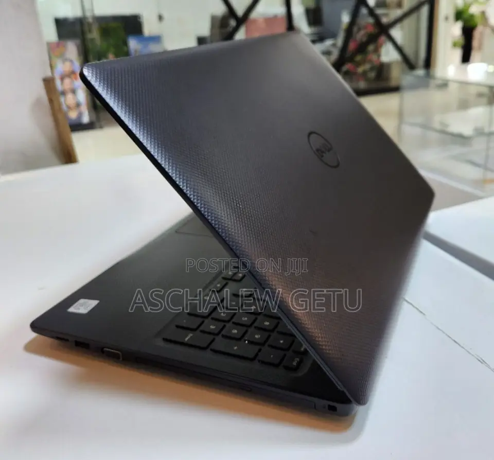 New Laptop Dell Vostro DVCI315 8GB Intel Core I5 SSD 1T