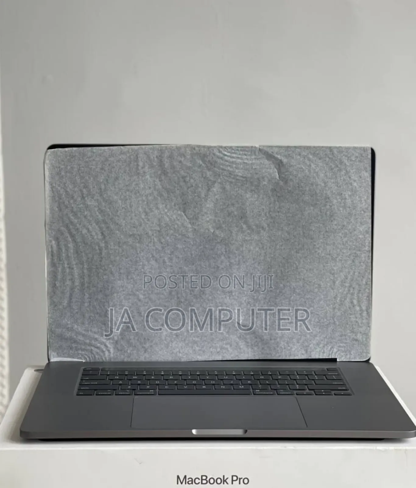 New Laptop Apple MacBook Pro 2019 64GB Intel Core I9 SSD 1T