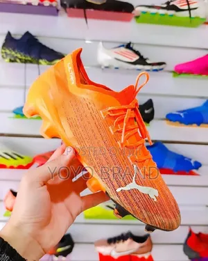 Photo - Puma Utra Foot Ball Shoes