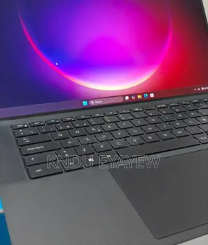 New Laptop Dell 16GB Intel Core I7 SSD 512GB