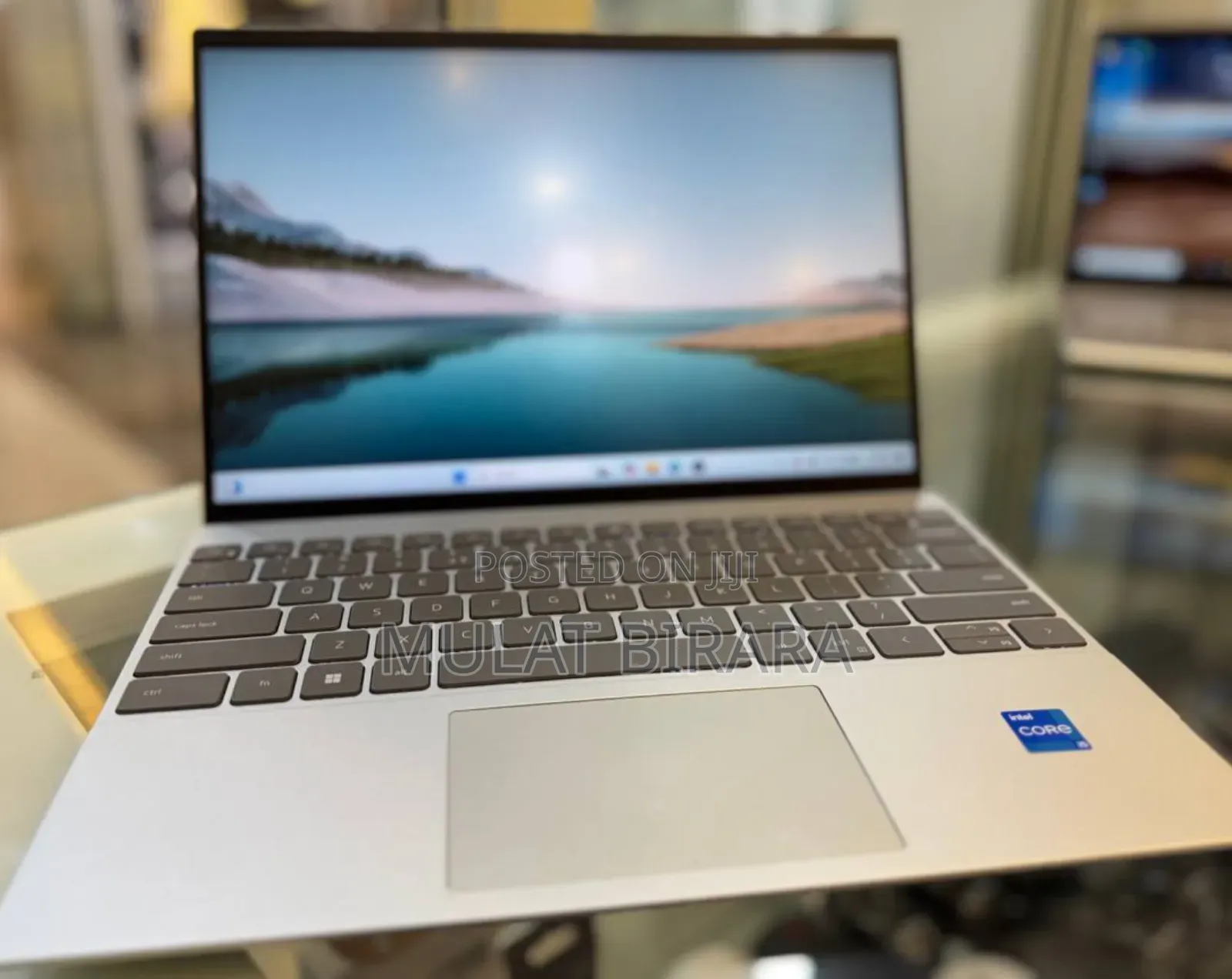 New Laptop Dell Inspiron 13 5368 16GB Intel Core I5 SSD 512GB