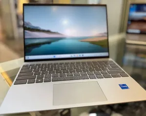 New Laptop Dell Inspiron 13 5368 16GB Intel Core I5 SSD 512GB