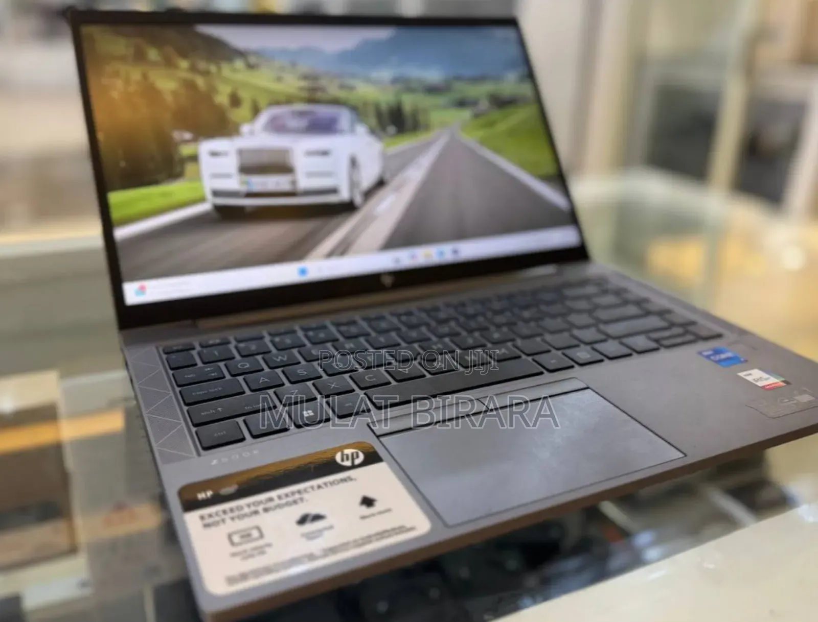 New Laptop HP ZBook Firefly G8 16GB Intel Core I7 SSD 512GB