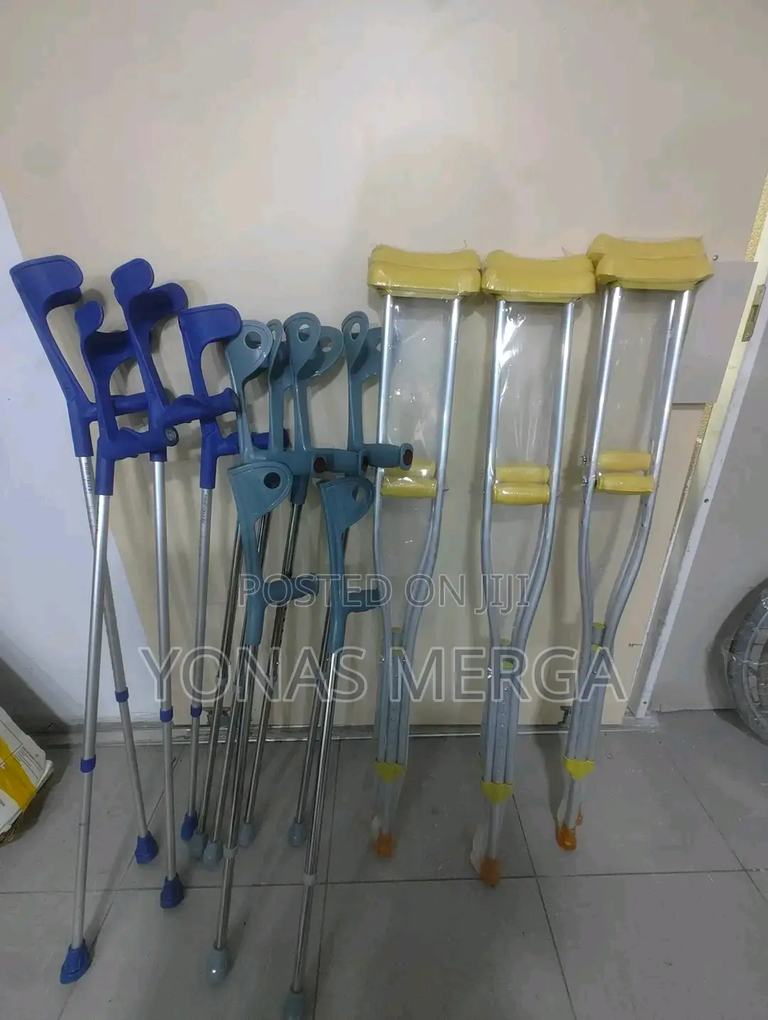 Forearm Crutches(X2 Units)፭inch Full Cuff/Adult Full Cuff|