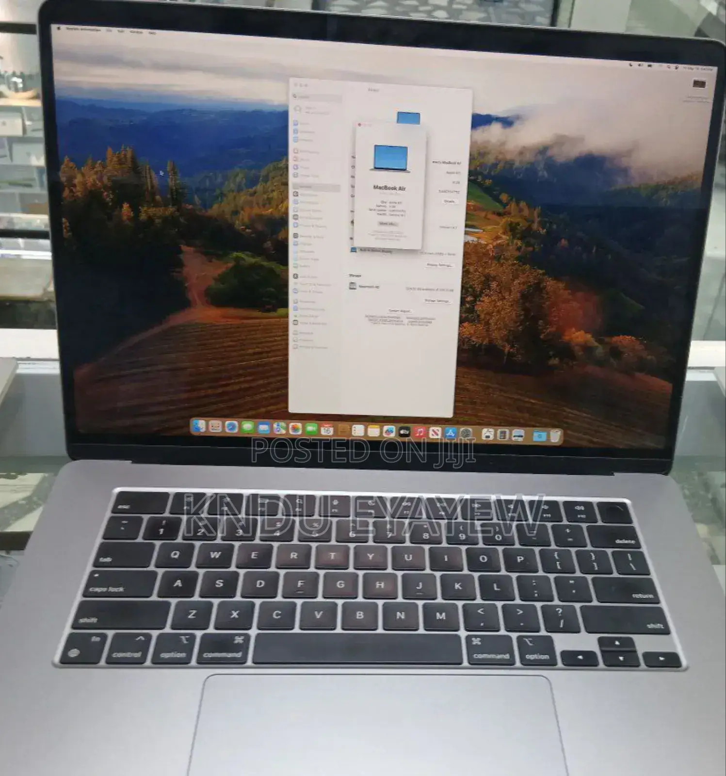 New Apple MacBook Air 2024 M3 15-Inch 8GB Intel Core I7 SSD 256GB