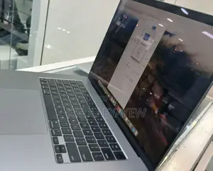 New Apple MacBook Air 2024 M3 15-Inch 8GB Intel Core I7 SSD 256GB