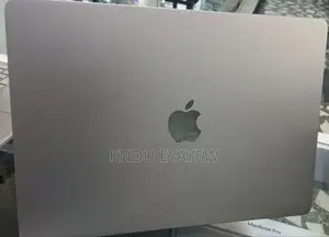 New Apple MacBook Air 2024 M3 15-Inch 8GB Intel Core I7 SSD 256GB