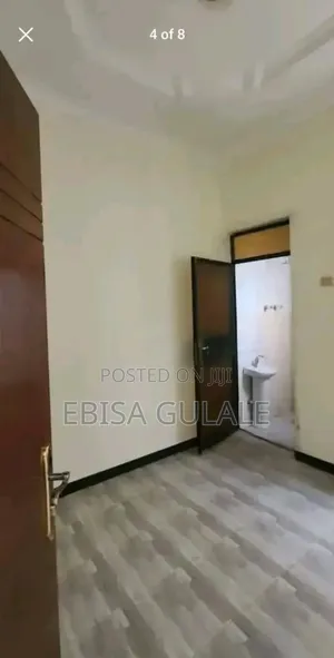 Furnished 4bdrm Apartment in Yeka for sale