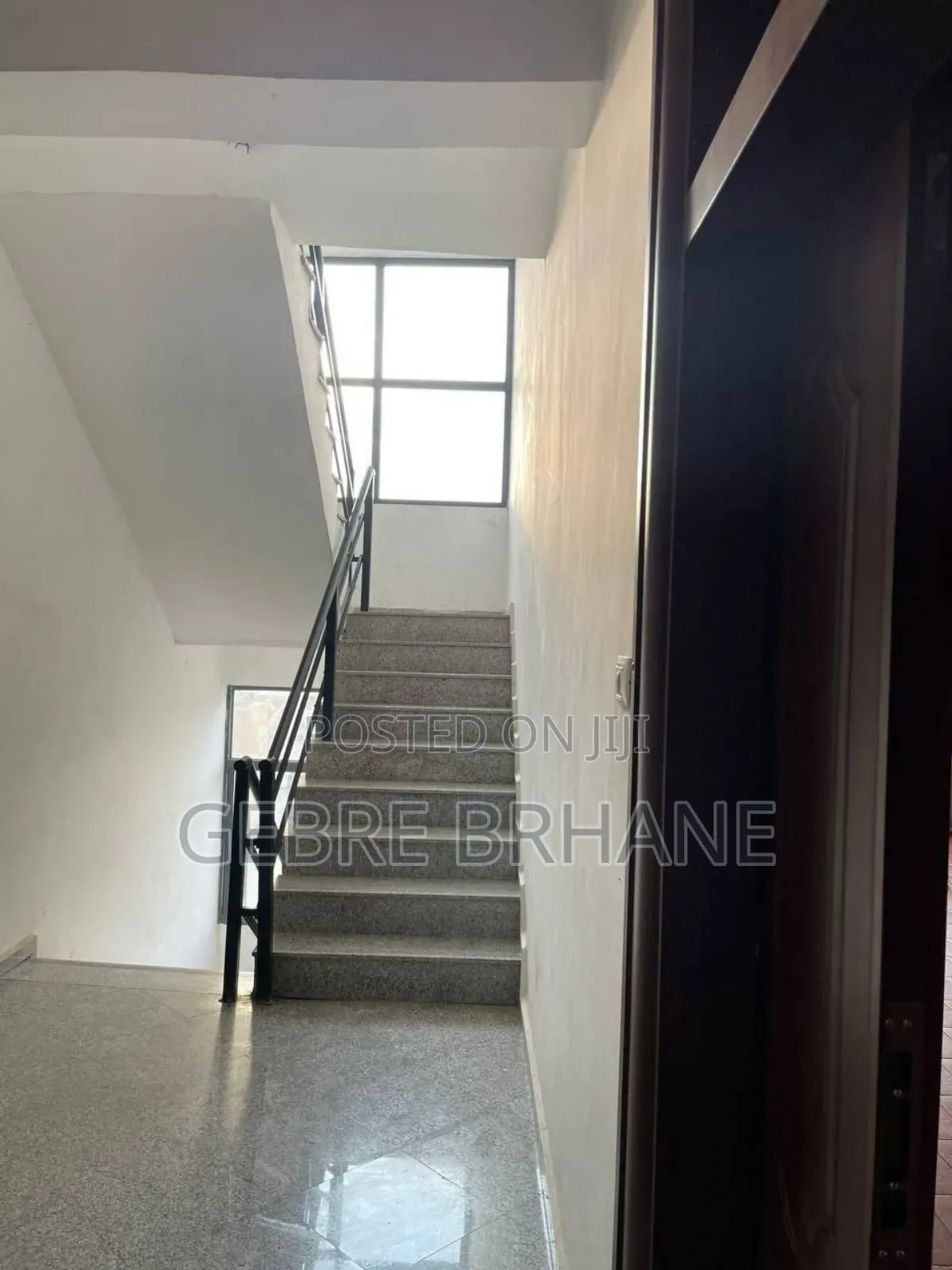 3bdrm Apartment in Apartment, Yeka for rent