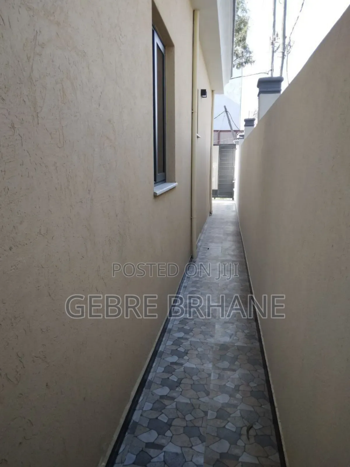 3bdrm Villa in Villa, Yeka for rent