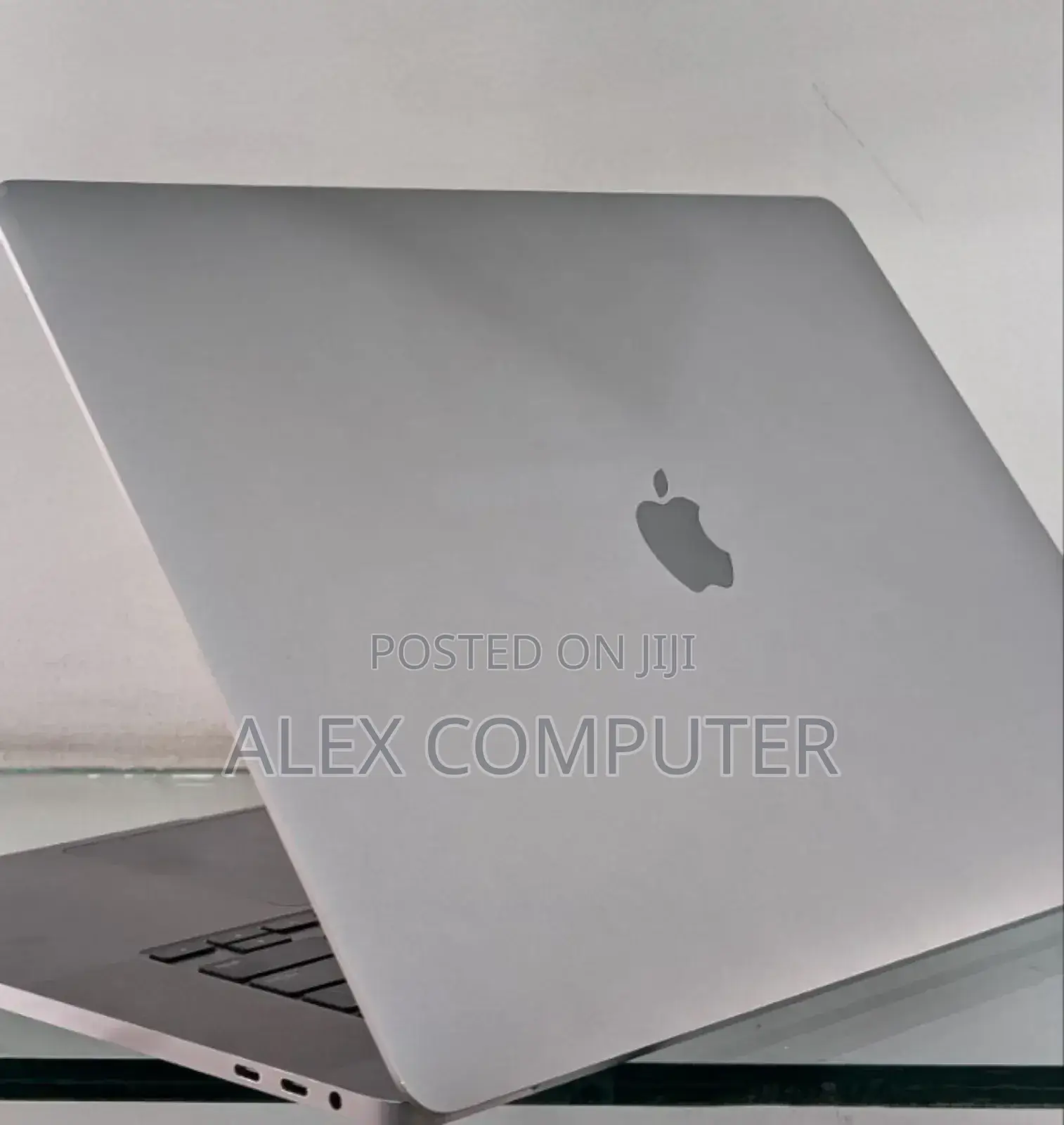 New Laptop Apple MacBook Pro 2019 16GB Intel Core I9 SSD 1T