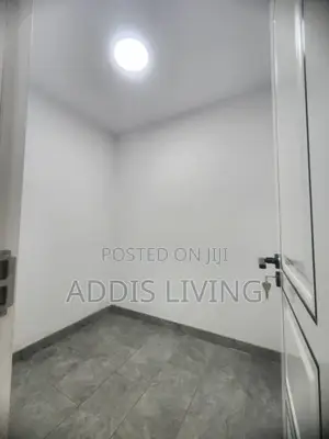 4bdrm Apartment in Bole for rent