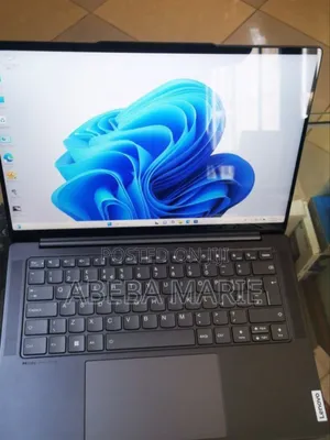 New Laptop Lenovo Yoga 7i 16GB Intel Core I7 SSD 1T