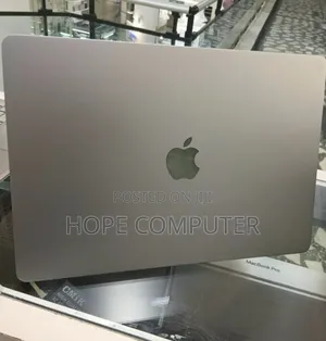 New Laptop Apple MacBook Air 2024 M3 15-Inch 8GB Apple M3 SSD 256GB