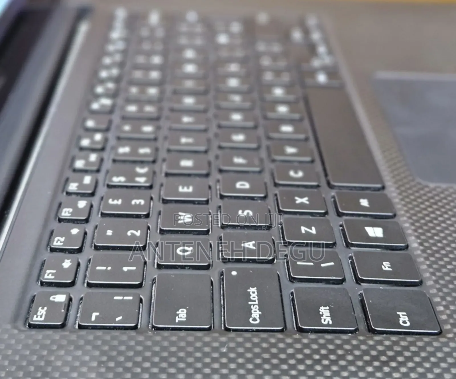 New Laptop Dell XPS 15 16GB Intel Core I7 SSD 512GB