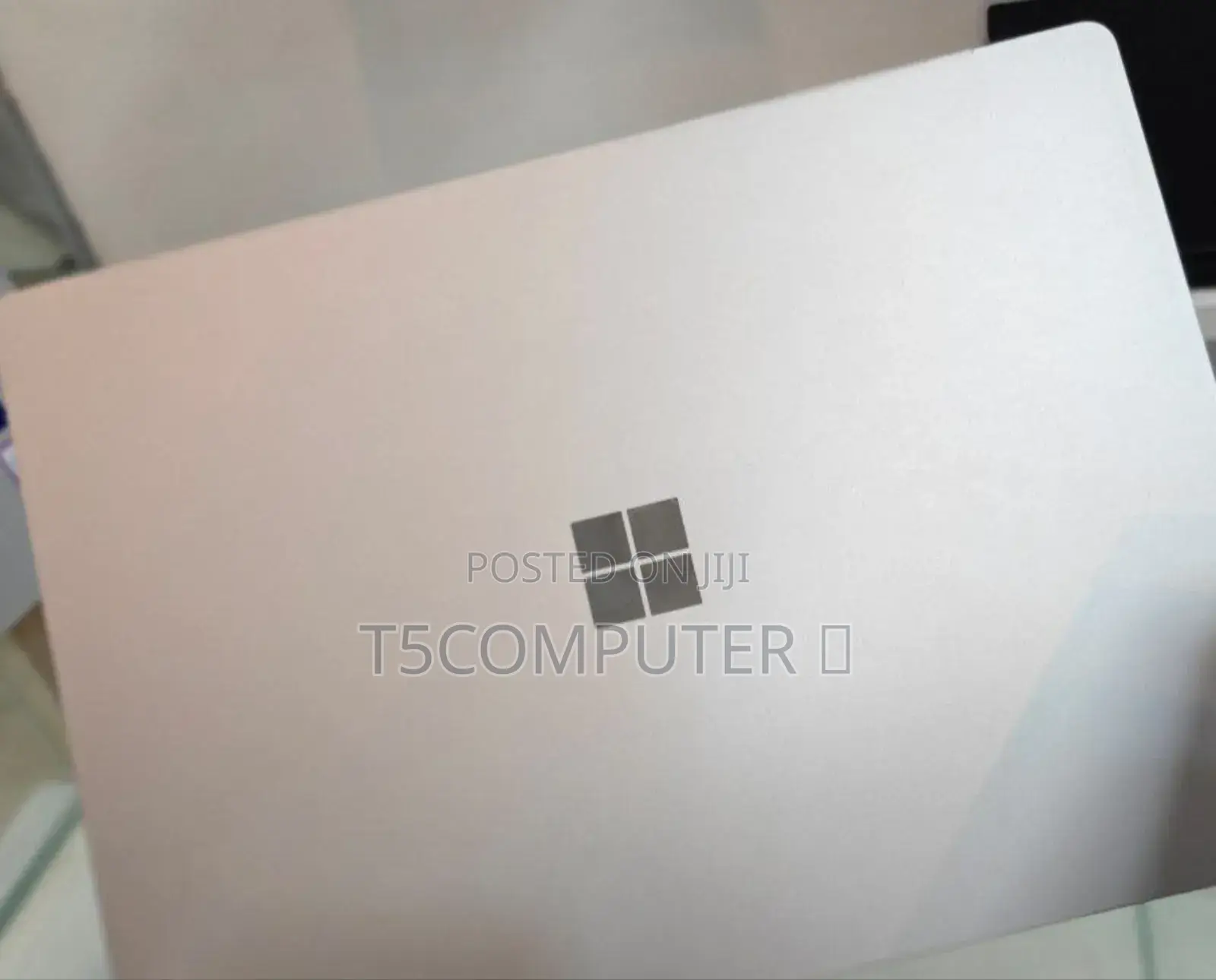 New Laptop Microsoft Surface 16GB Intel Core I7 SSD 512GB