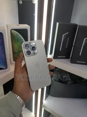 Photo - Apple iPhone 15 Pro 256 GB Silver