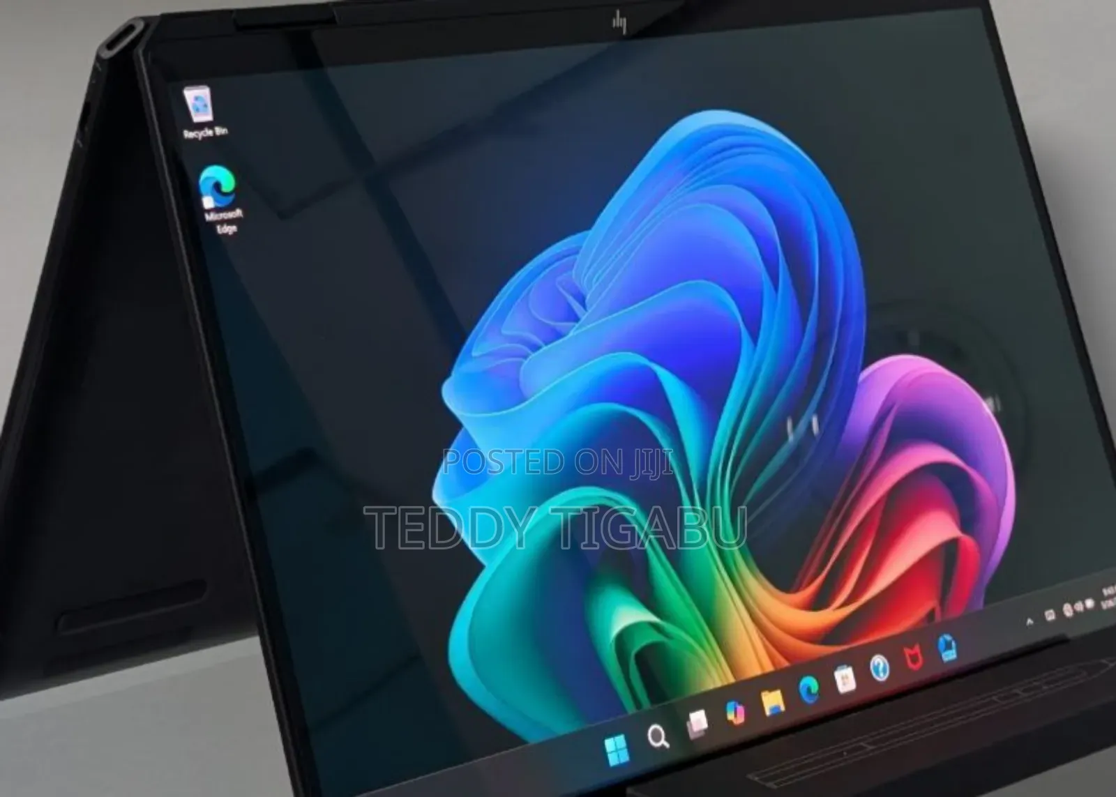 New HP OmniBook X Laptop 14-Fe0097nr 32GB Intel Core Ultra 7 SSD 512GB