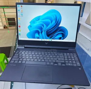 New Laptop HP Victus 15 16GB Intel Core I7 SSD 1T